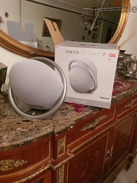 brandnew harmon kardon onyx studio 7 0