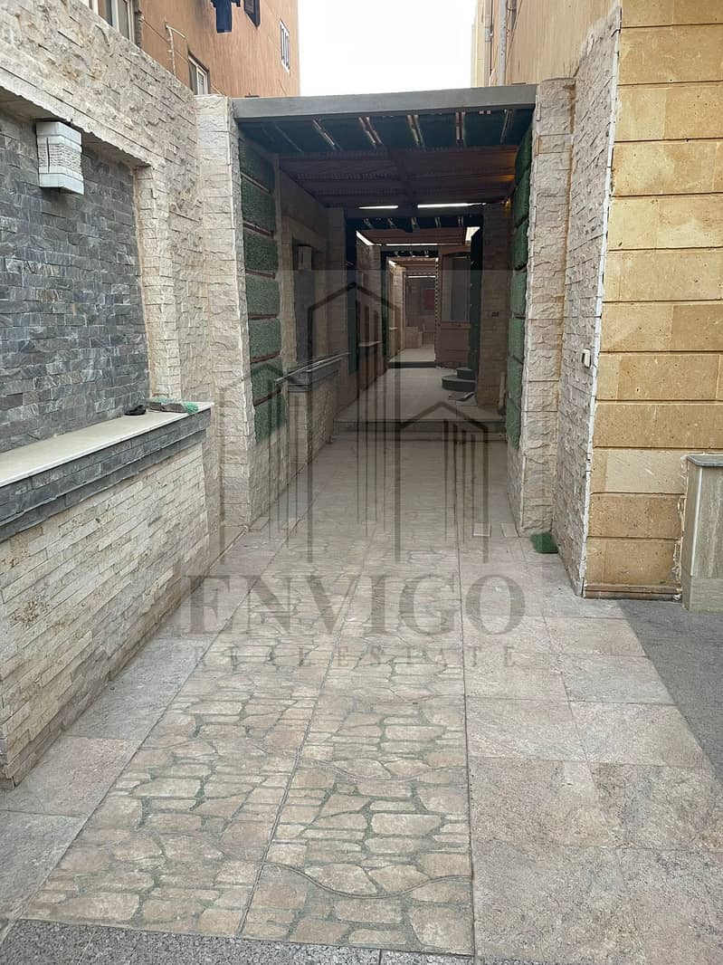 Duplex apartment for sale, ground floor and basement, 200 sqm, super luxurious finishing, in Northern Investors 19