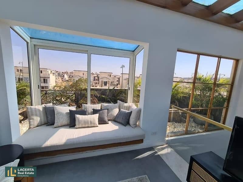 Villa for sale 185m at a special price for a limited period with a fabulous view and minutes from Dahshur Link in Mountainview Kingsway Compound 1