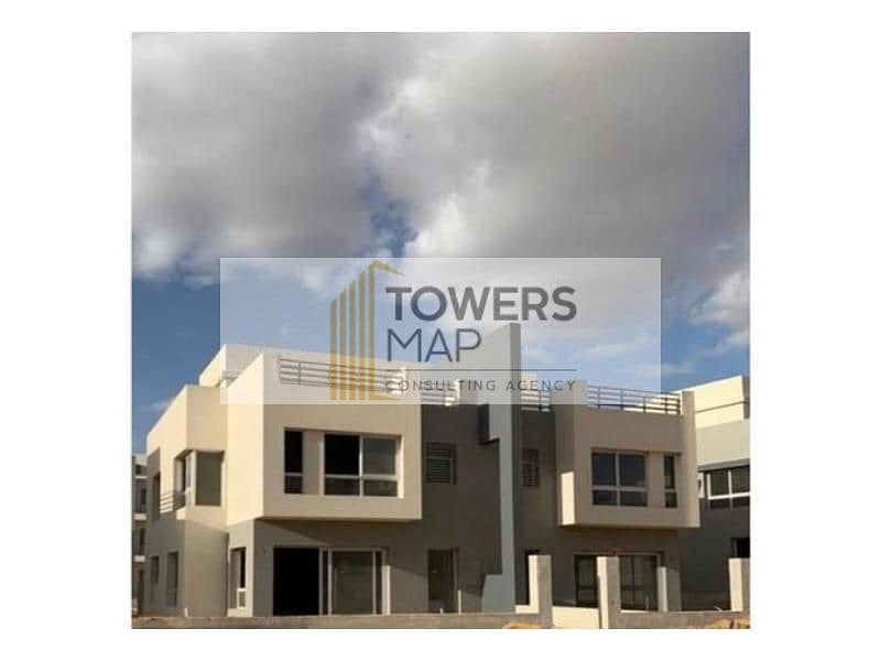 Lowest Price Townhouse Middle in Hyde Park New Cairo / Ready To Move / BUA  256m land  206m 5