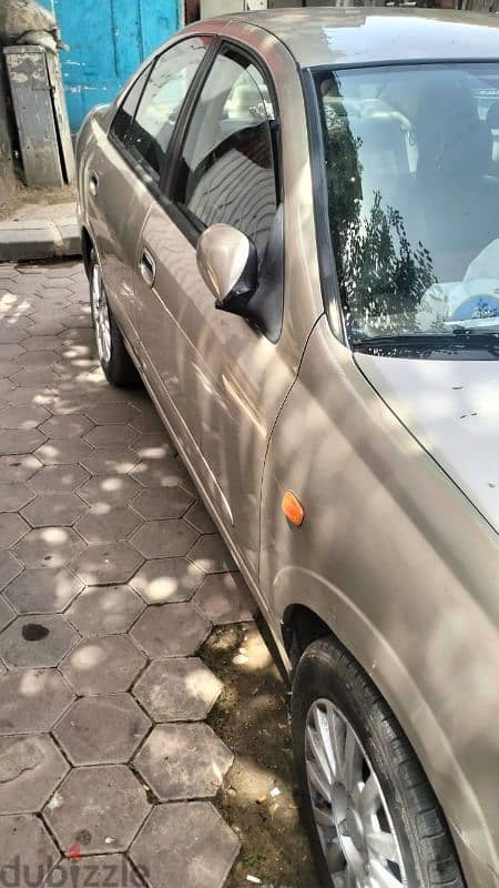 Nissan Sunny 2013 1