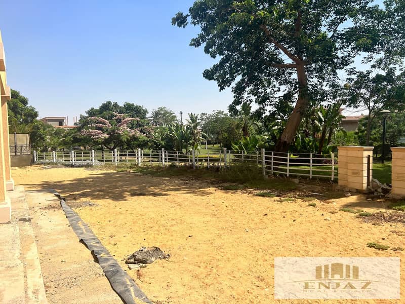 Villa for Sale in Madinaty, Model B, in VG2 area, wide garden view, possibility for pool, Area  (1298) 1