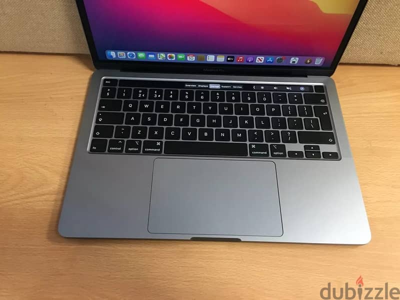 MacBook Pro (2020) 1