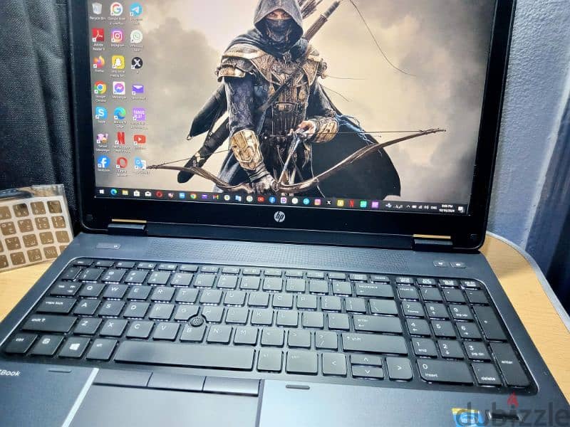 Hp Zbook الجهاز من المانيا برامات ٣٢ وهاردين 12