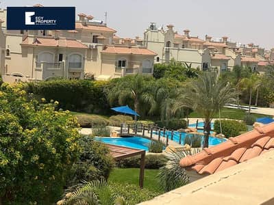 under market price, villa ready to move  prime location,in  Patio 5 East,el Shorouk , For quick sale