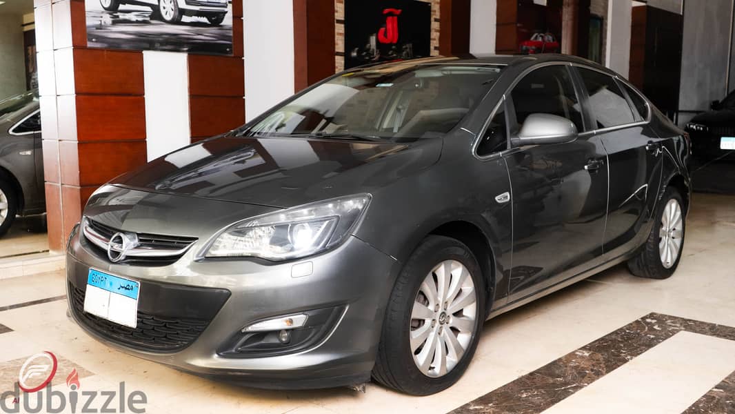 OPEL ASTRA 2018 4