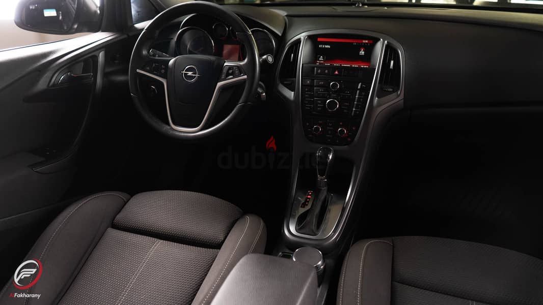 OPEL ASTRA 2018 5