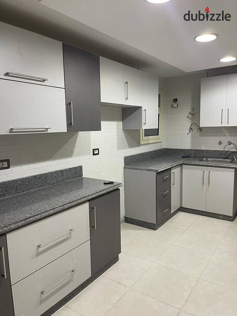 Apartment for rent with kitchen and heaters in Moon Valley Compound - Fifth Settlement 4