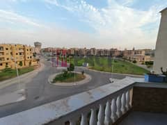 175 square meter apartment, front, ultra super deluxe finishing, in a prime location in El Shorouk 0