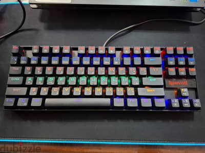 Redragon K552 Rainbow Blue Switch + Arabic