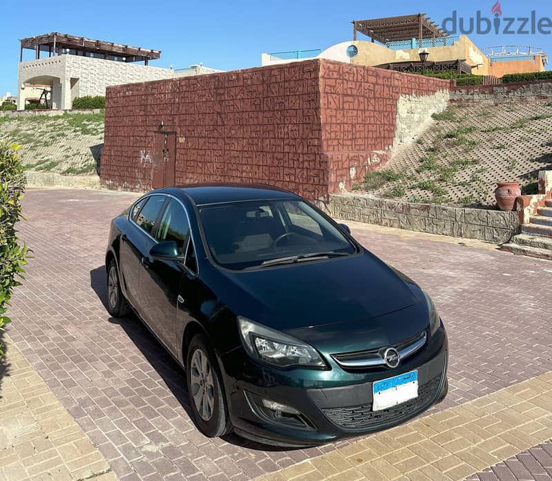 Opel Astra 2020 1.4 Turbo 5