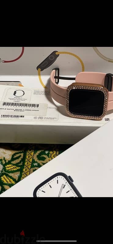 apple watch series 7 like new 45mm with box and charger 1