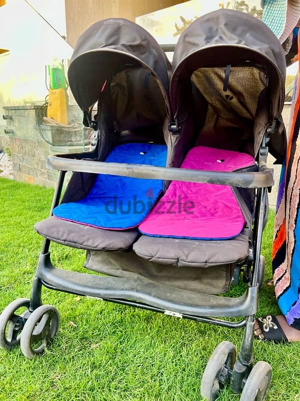 joie twin stroller عربية اطفال توأم 1