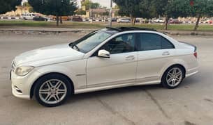 Mercedes-Benz C300 2010 0