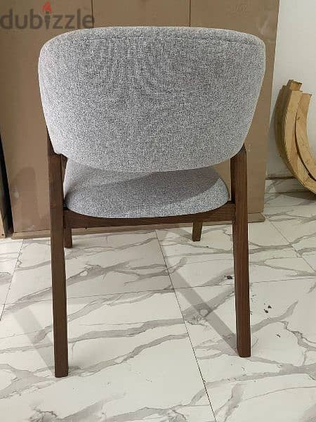 Aeron Wood Chair كراسي 1