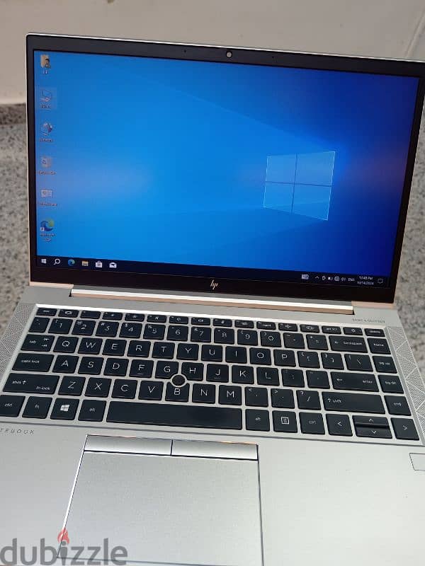 HP ELITBOOK AMD RADEON 5 PRO 4650u 4