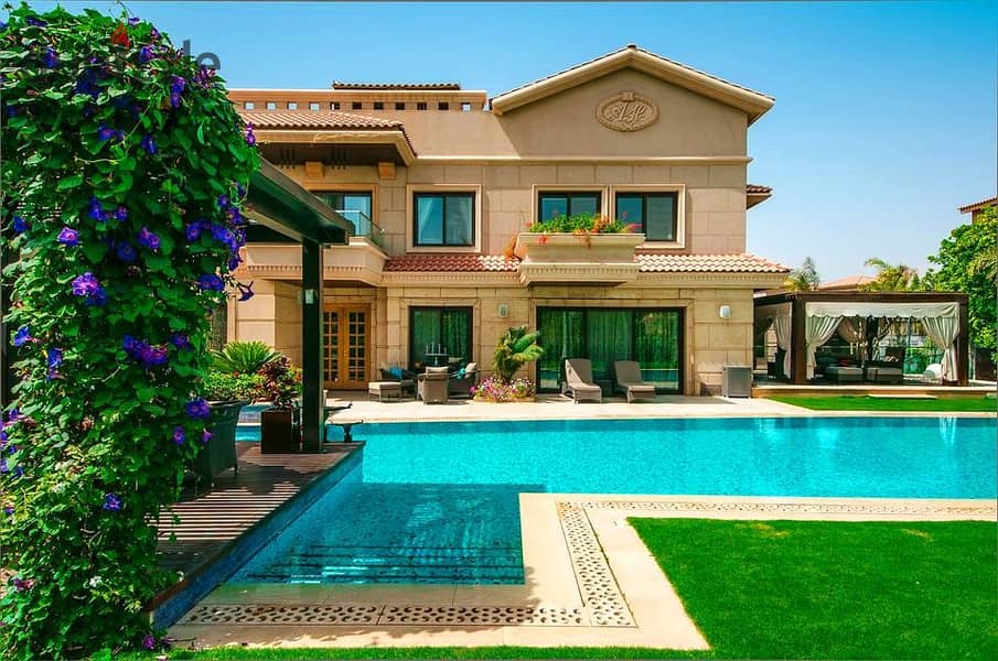 Villa For Sale 260M Prime Location in Swan Lake Residence New Cairo 0