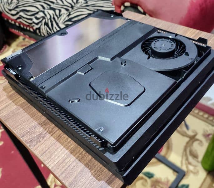 ps4 Pro بلايستيشن ٤ برو 4