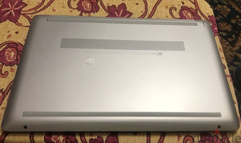 لاب بالكرتونه لم يستعمل Hp 255 G8 4