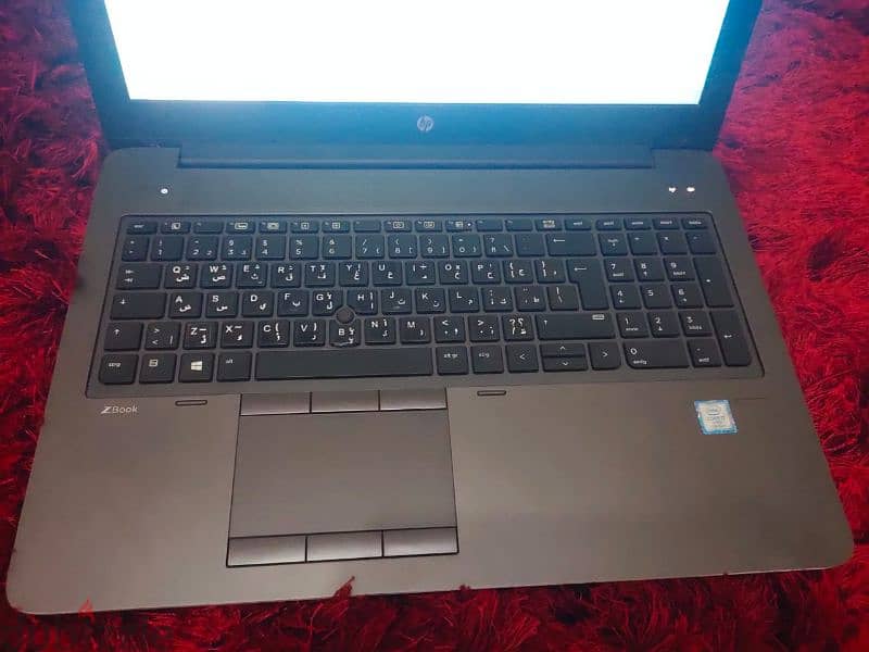 Hp Zbook 15 G4  بحالة ممتازة 4