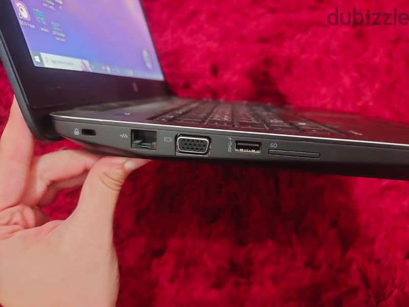 Hp Zbook 15 G4  بحالة ممتازة 7