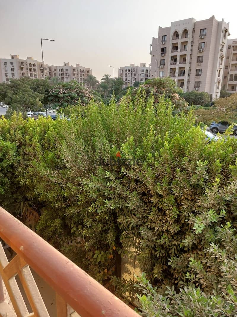 Two-bedroom apartment for sale at a special price, landscape view, in Al Rehab Compound, New Cairo. 7