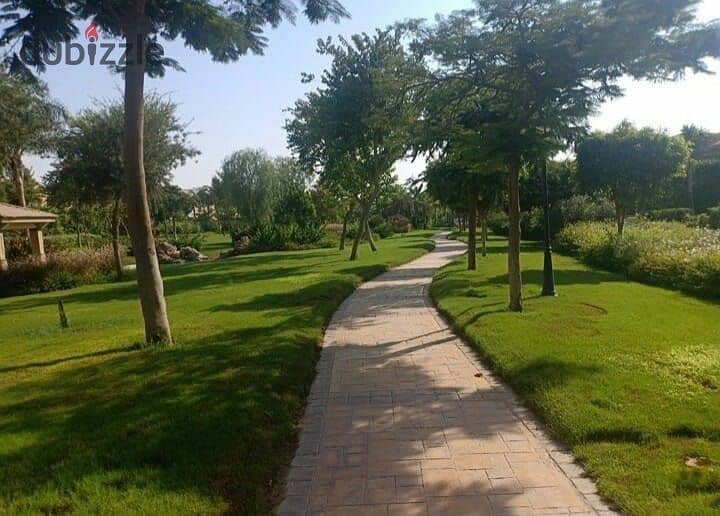 duplex with garden for sale on golf view hot price with installments over 8 years in New Cairo 5