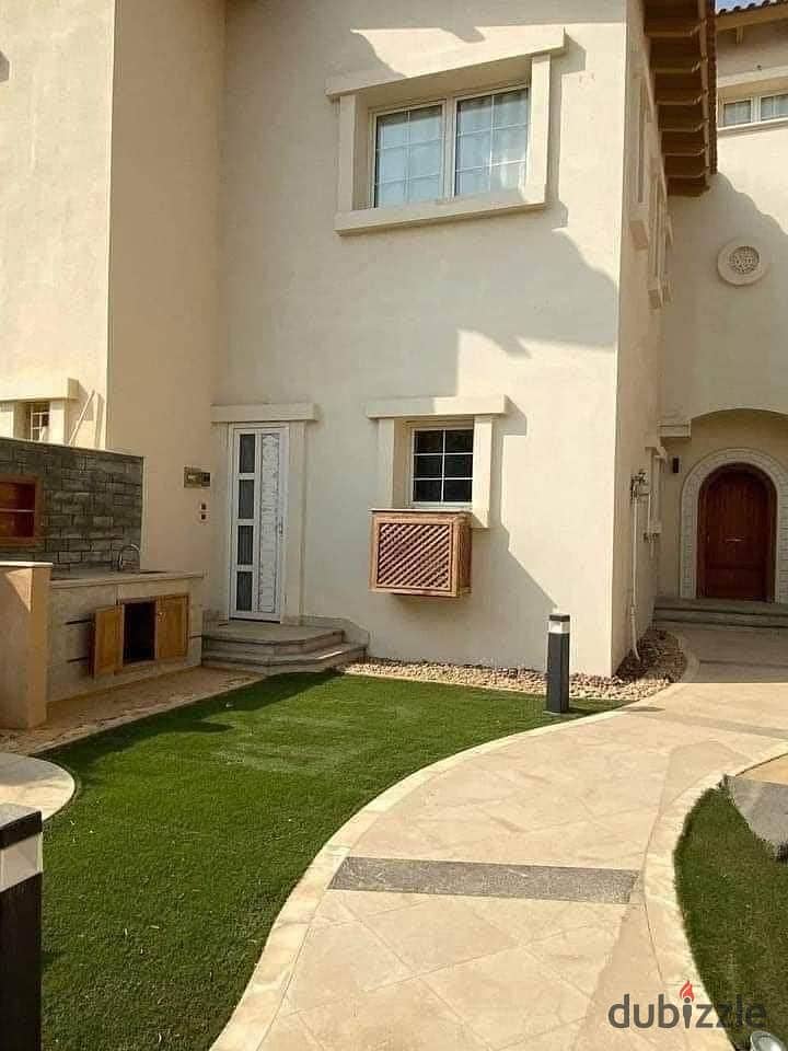 for sale with hot price townhouse in Mostakbal 2