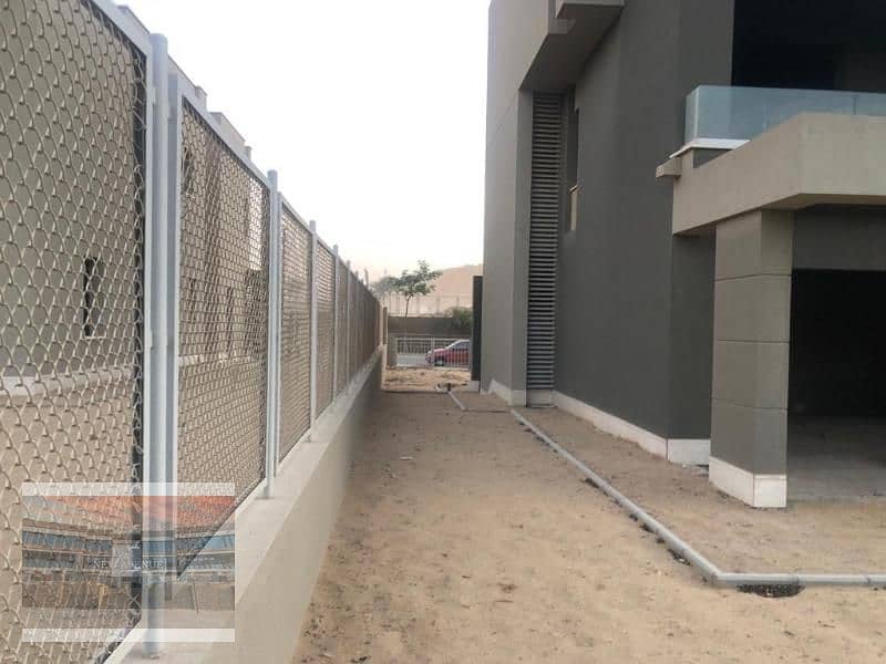 Standalone Villa delivered for sale in Palm Hills 6