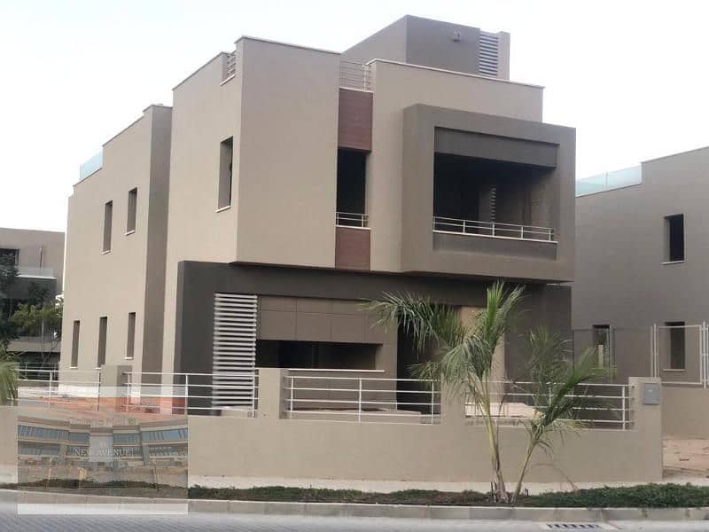 Standalone Villa delivered for sale in Palm Hills 7