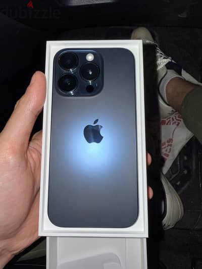 iphone 15 pro 256G like new