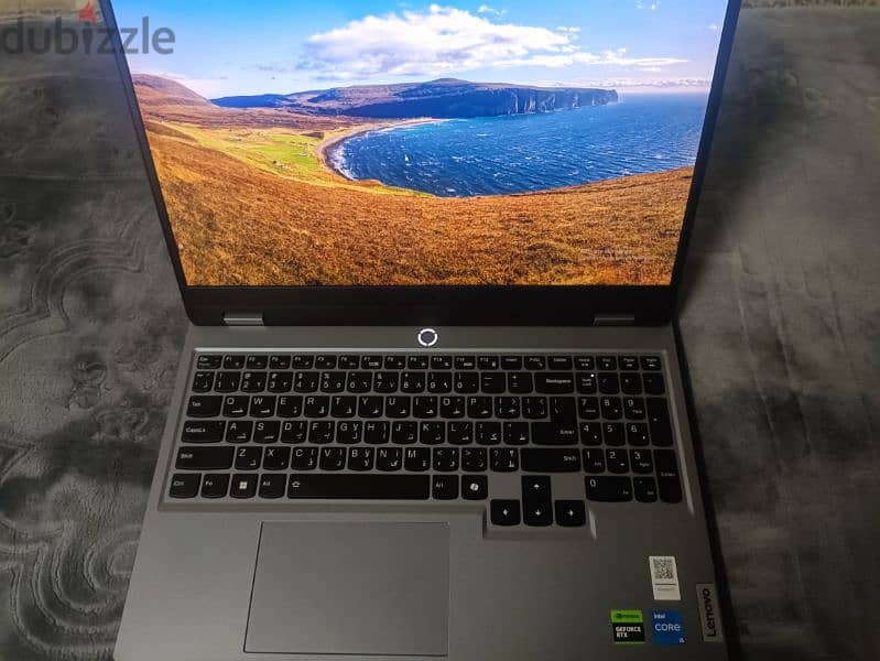 Lenovo LOQ intel I5-12450HX 1