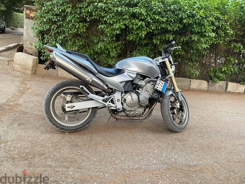 Honda hornet 600 6