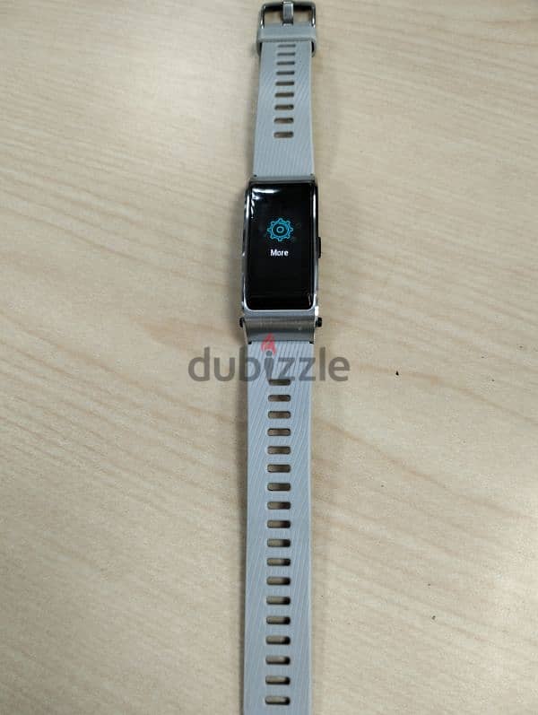 Huawei Talk band B5 1