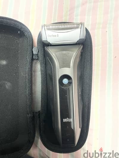 Braun electrical shaver series 5