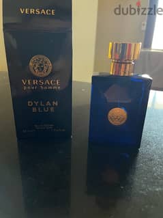 Versace Dylan Blue 50 ml 0