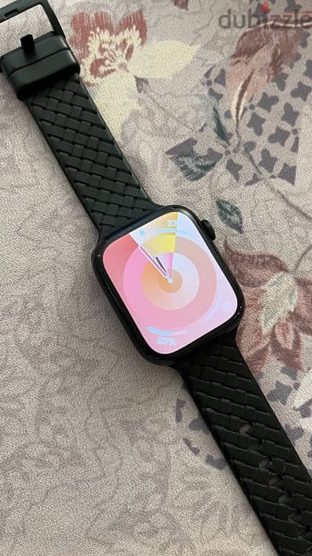 Apple Watch series 7 with GPS 1