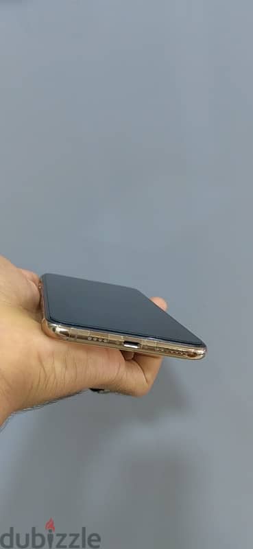 iPhone Xs max 2