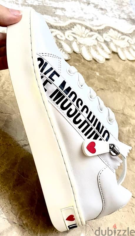 Love Moschino authentic shoes/sneaker - New - Size 37 4