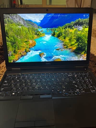 Dell Precision 3520 Garphics  laptop core i7-16 GB Ram- 256 NVME