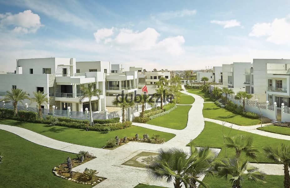 Live in a 3-storey villa in installments, prime location, in Sheikh Zayed, in CELOPATRA SQUARE 3