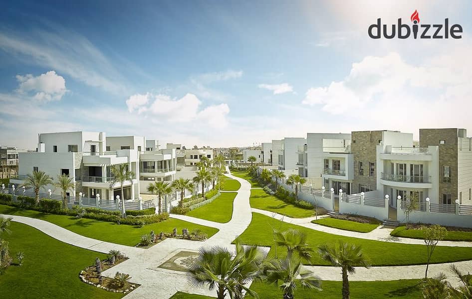 Live in a 3-storey villa in installments, prime location, in Sheikh Zayed, in CELOPATRA SQUARE 7