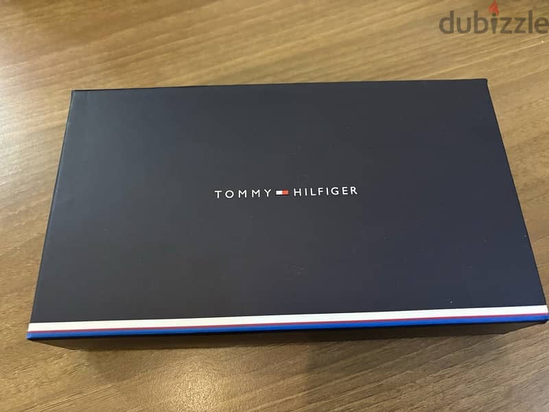 original tommy hilfiger wallet 0