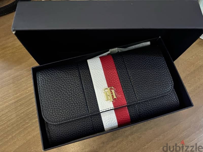 original tommy hilfiger wallet 1