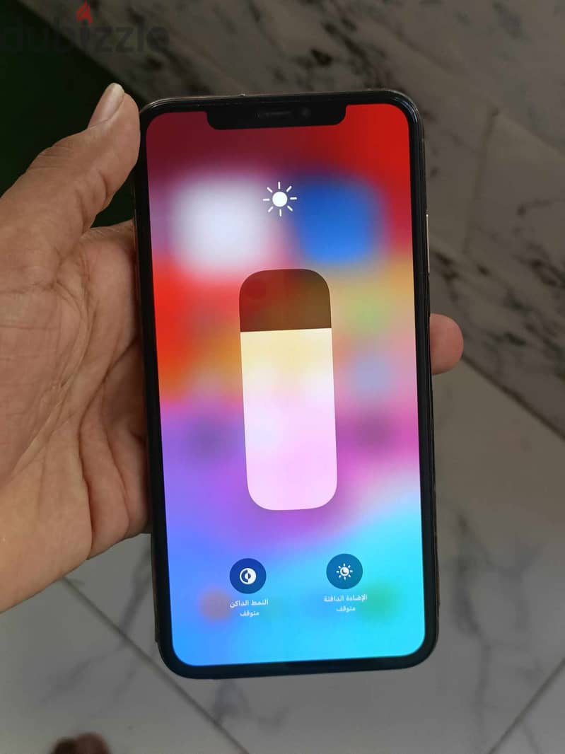 IPhone xs max 64 giga battrey 82% 3