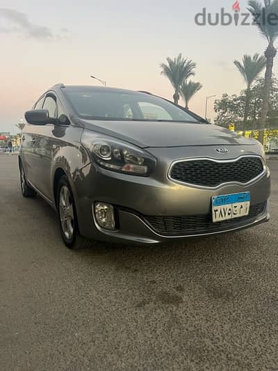 Kia Carens 2015