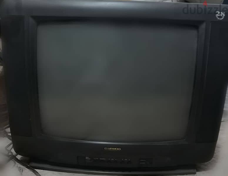 تلفزيون دايو قديم Old daewoo television 0