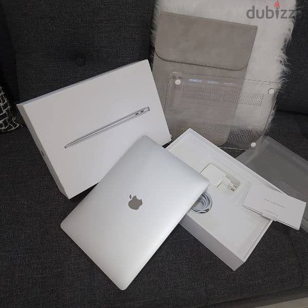 macbook 2020 M1 4