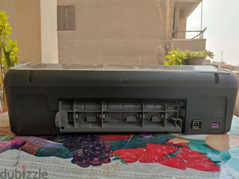 طابعة HP Deskjet D1663 1