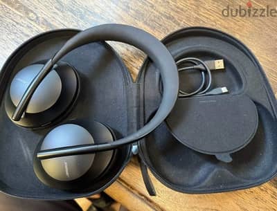 Bose NC700 - Excellent condition - Active noise cancellation.